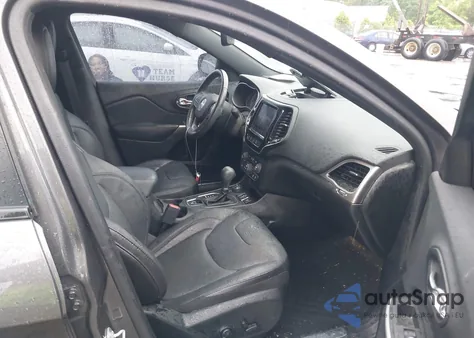 2019 Jeep Cherokee High Altitude 4X4 from USA, damaged, VIN 1C4PJMDX9KD389713